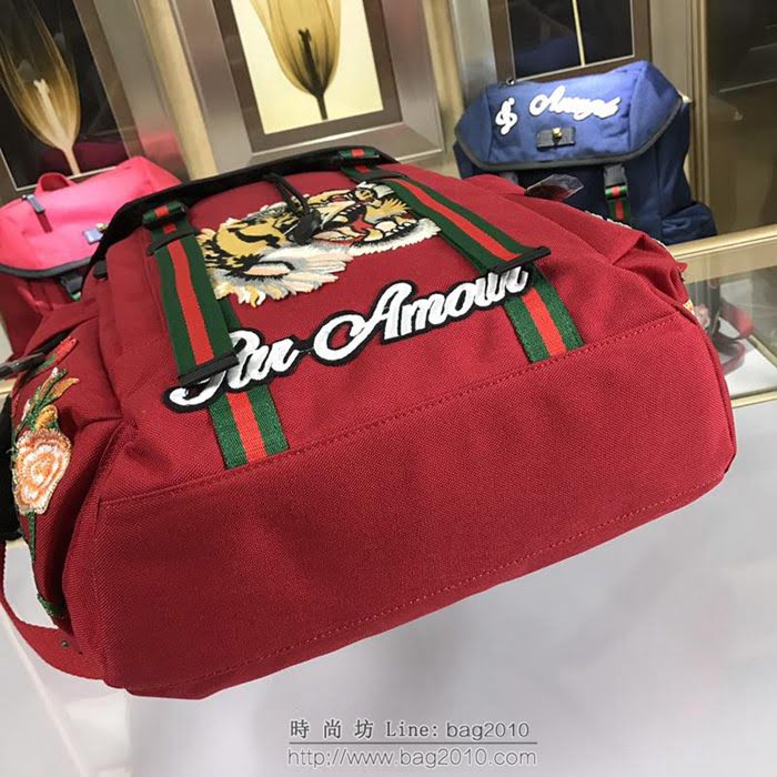 GUCCI 古馳男包 新款 429037 Techpack 刺繡裝飾 古馳雙肩背包 紅色